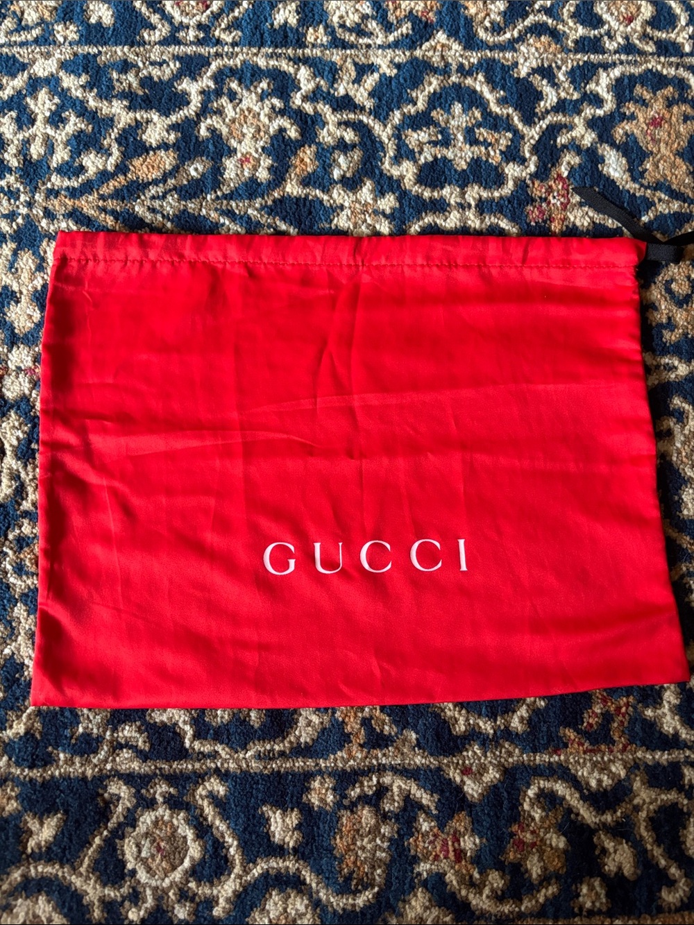 Gucci Red Drawstring Logo Dust Bag 100% Polyester